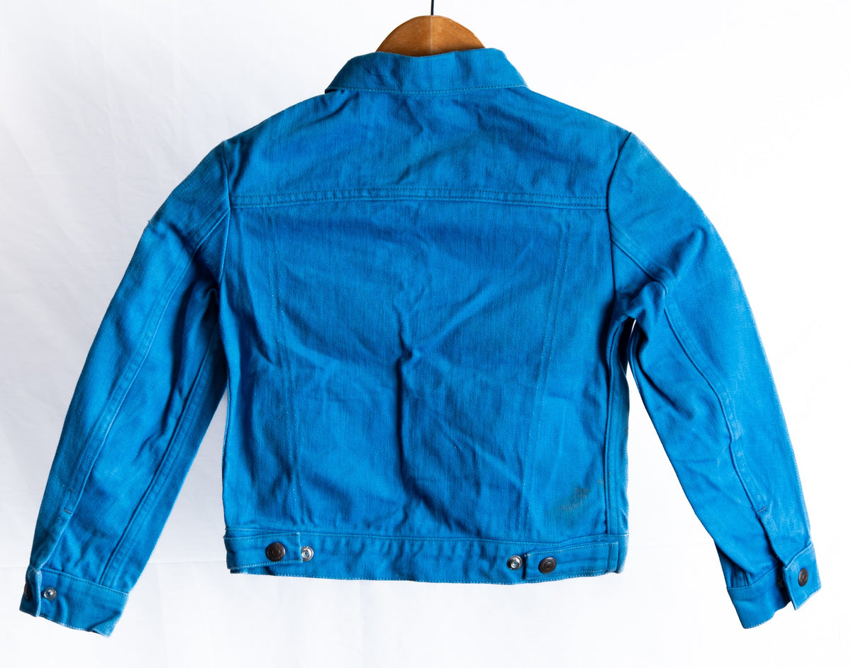 Blue Cropped Button Jacket — garment photograph 4