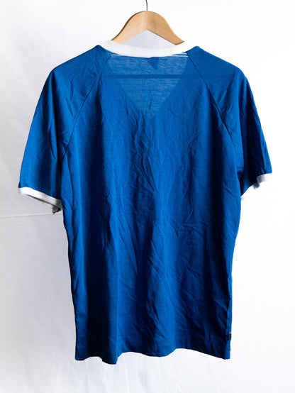 Blue V-Neck Sports T-Shirt — garment photograph 3