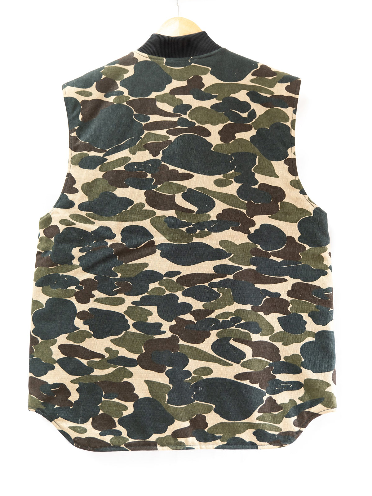 Camouflage Zip Vest — garment photograph 3