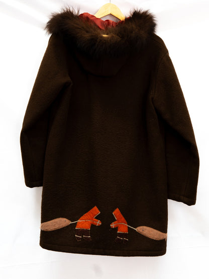 Brown Polar Bear Motif Hooded Coat — garment photograph 4