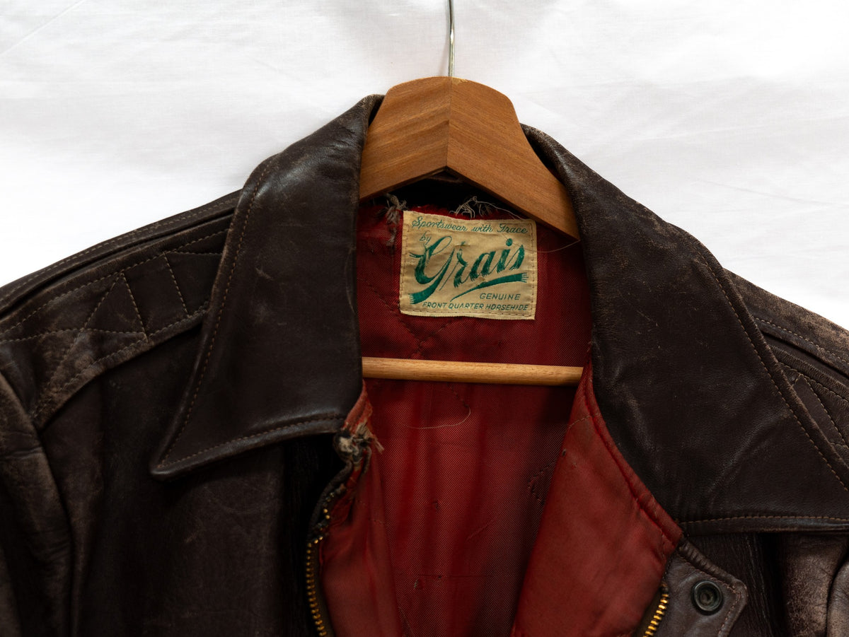 Brown Flight-Style Jacket with Wide Collar — garment photograph 2