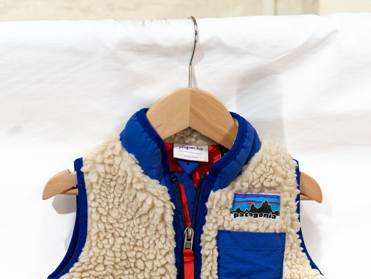 Cream & Blue Fleece Vest — garment photograph 2
