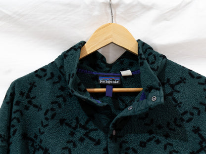 Teal Abstract Pattern Fleece — garment photograph 2