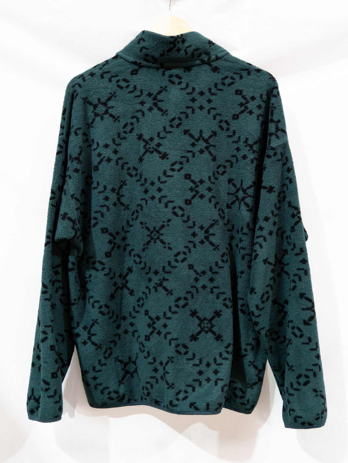 Teal Abstract Pattern Fleece — garment photograph 3