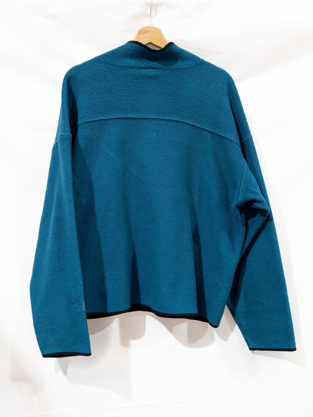 Teal Half-Zip Fleece — 173 — garment photograph 2