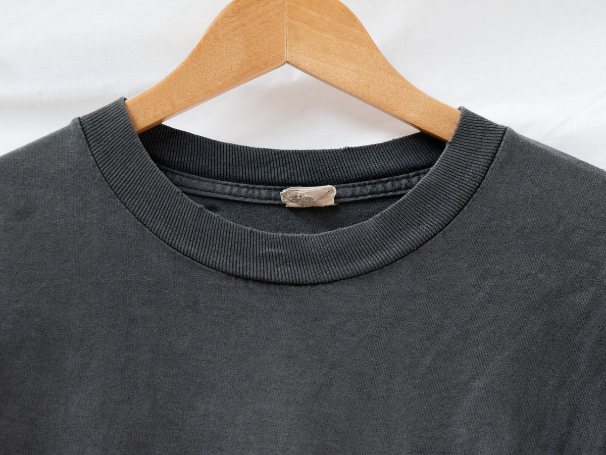 Faded Black Pocket Graphic T-Shirt — garment photograph 1